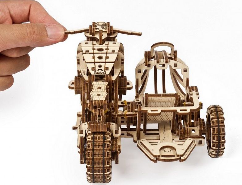 Механічна 3D модель &laquo;Мотоцикл Scrambler UGR-10 з коляскою&raquo; UGEARS 70137 фото