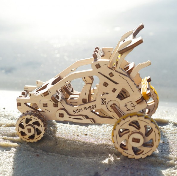 Механічна 3D модель &laquo;Пустельний Баггі&raquo; UGEARS 70164 фото